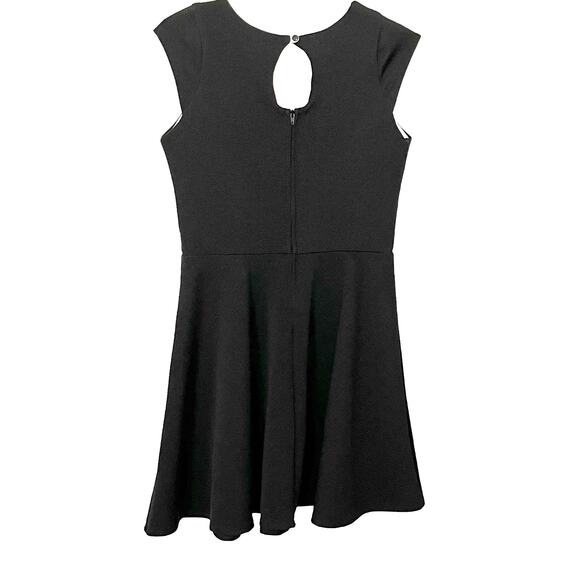 AVA & YELLY CAP SLEEVE MIDI SKATER DRESS, WOMENS, 16, BLACK WITH PINK LINING - Picture 4 of 12